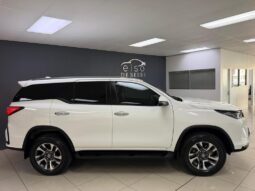 
										2025 Toyota Fortuner 2.4GD-6 R/B Auto full									