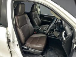 
										2019 Toyota Fortuner 2.4GD-6 R/B Auto full									
