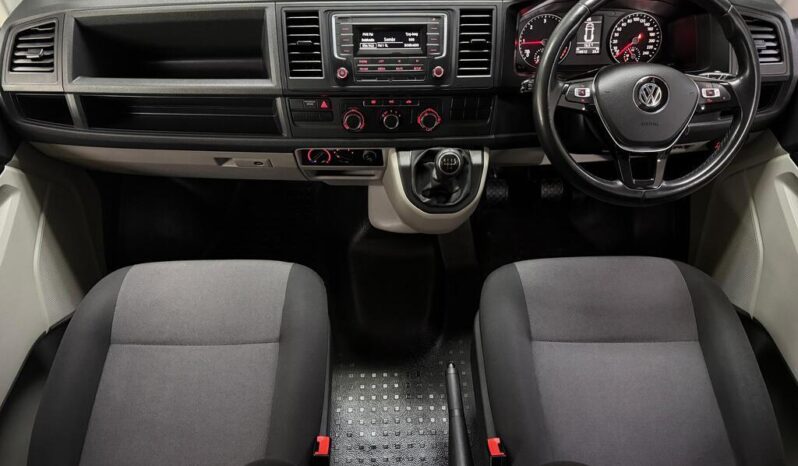 
								2020 Volkswagen T6 Transporter Crewbus 2.0 TDI Lwb (10 Seat) full									
