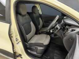 
										2017 Renault Captur 900T Expression 5dr (66kw) full									