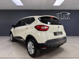 
										2017 Renault Captur 900T Expression 5dr (66kw) full									