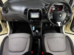 
										2017 Renault Captur 900T Expression 5dr (66kw) full									