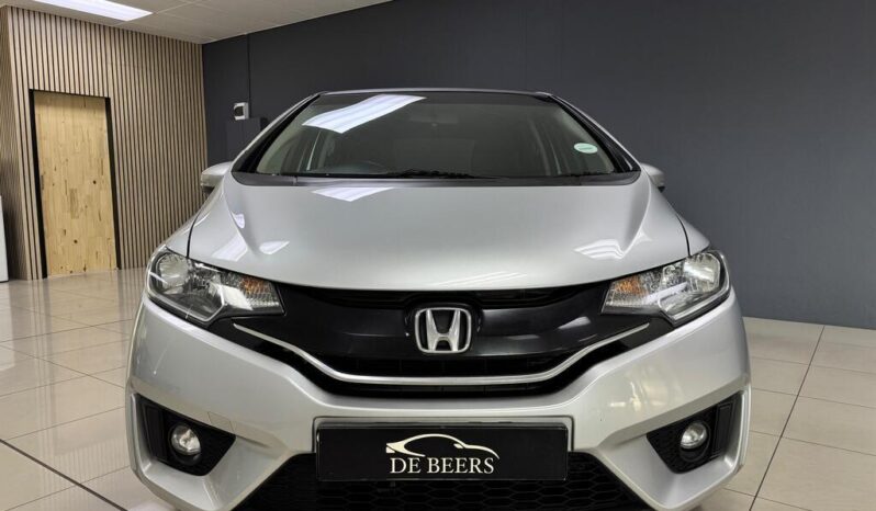
								2016 Honda Jazz 1.5 Dynamic full									