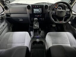 
										2025 Toyota Land Cruiser 79 2.8 GD-6 P/U S/C Auto full									