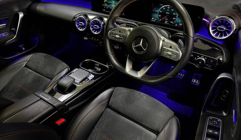 
								2020 Mercedes-Benz Cla200 Auto full									