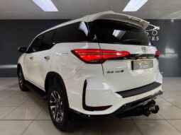 
										2025 Toyota Fortuner 2.4GD-6 4X4 Auto full									