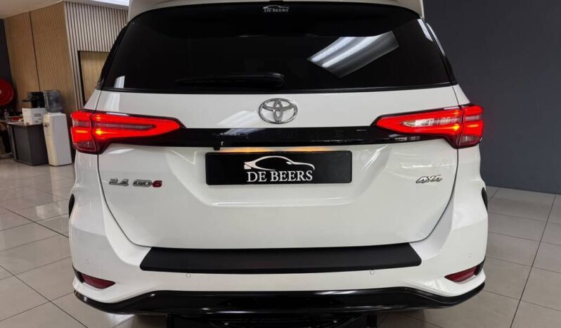 
								2025 Toyota Fortuner 2.4GD-6 4X4 Auto full									