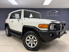 2020 Toyota Land Cruiser FJ 4.0 V6 Cruiser