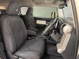 
										2020 Toyota Land Cruiser FJ 4.0 V6 Cruiser full									