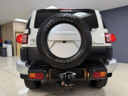 
										2020 Toyota Land Cruiser FJ 4.0 V6 Cruiser full									
