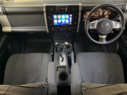 
										2020 Toyota Land Cruiser FJ 4.0 V6 Cruiser full									