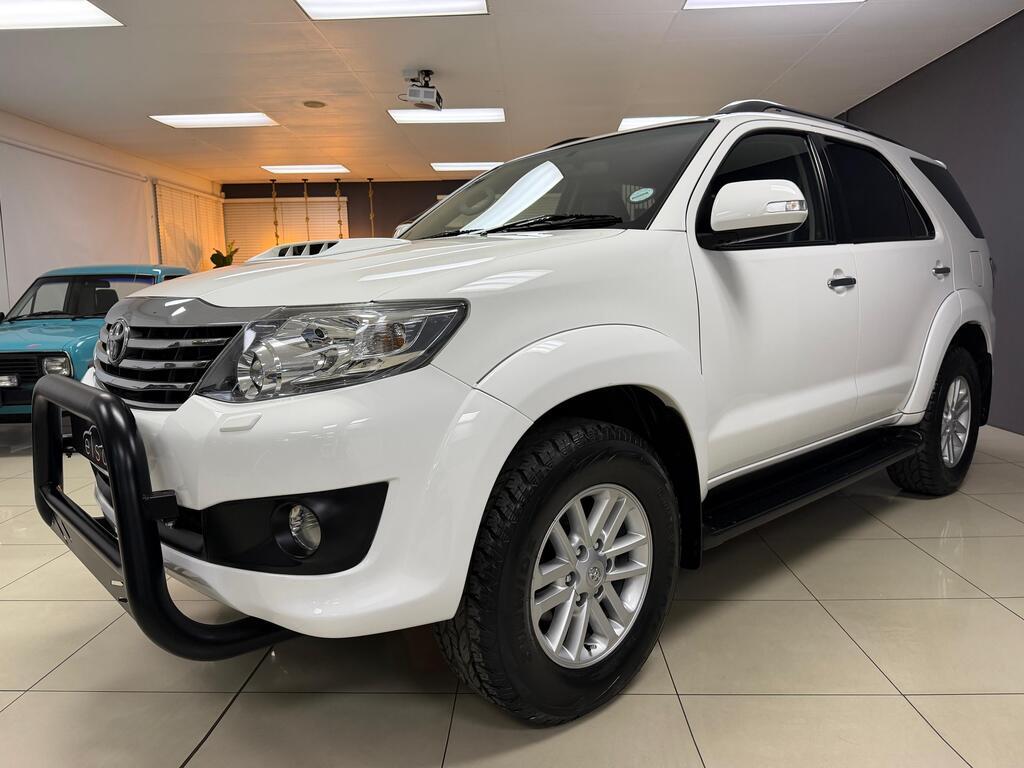 2014 Toyota Fortuner 3.0d-4d R/B Auto