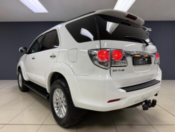 2014 Toyota Fortuner 3.0d-4d R/B Auto