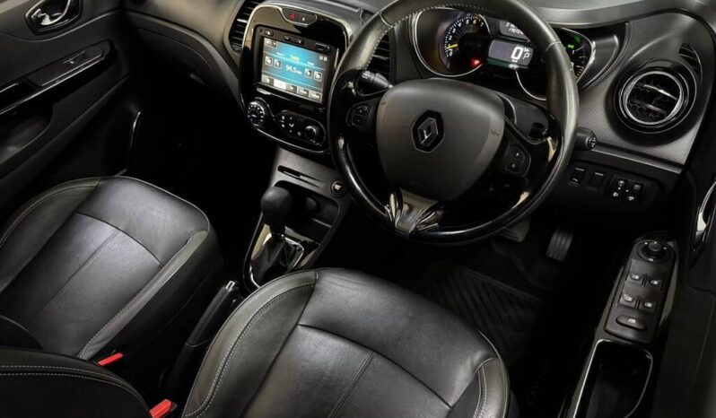 
								2016 Renault Captur 1.2T Dynamique Edc 5dr (88kw) full									