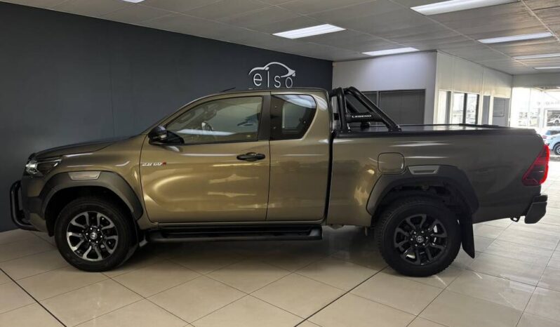 
								2022 Toyota Hilux 2.8 GD-6 Rb Legend 4X4 Auto P/U E/cab full									