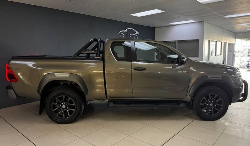 
								2022 Toyota Hilux 2.8 GD-6 Rb Legend 4X4 Auto P/U E/cab full									