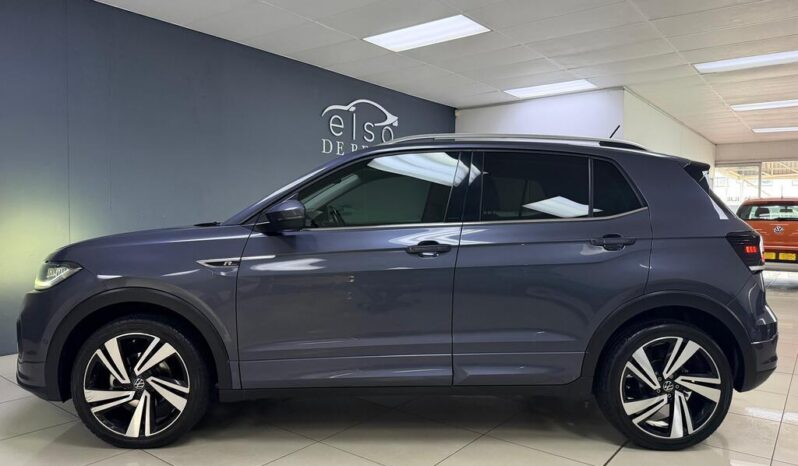 
								2022 Volkswagen T-cross 1.5 Tsi R-line DSG full									