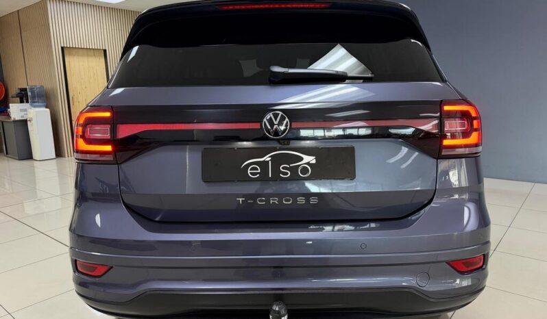 
								2022 Volkswagen T-cross 1.5 Tsi R-line DSG full									