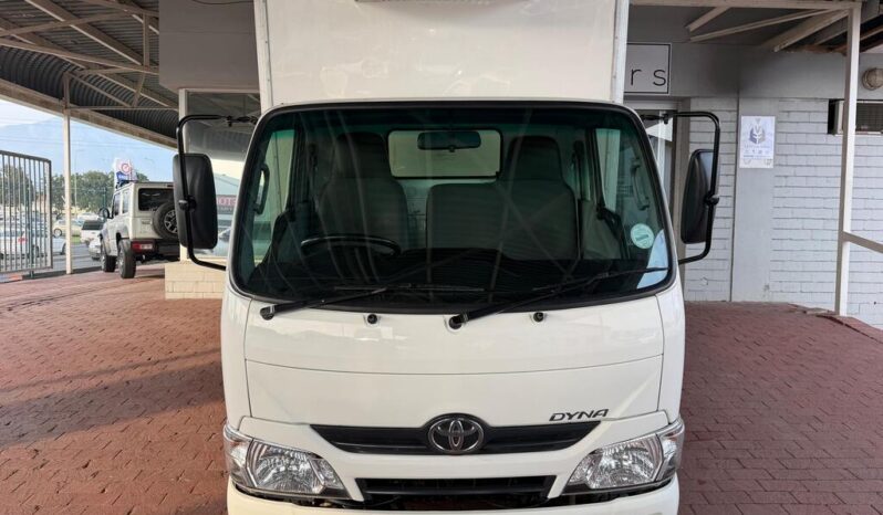 
								2019 Toyota Dyna 150 C/c full									