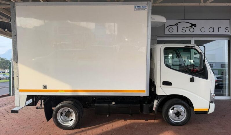 
								2019 Toyota Dyna 150 C/c full									