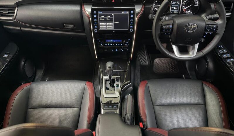 
								2024 Toyota Fortuner 2.8 GD-6 4X4 Vx Auto full									