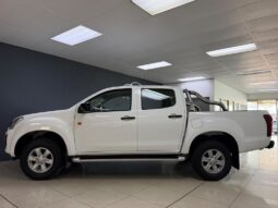 
										2022 Isuzu D-max 250 Ho Hi-ride D/C P/U full									