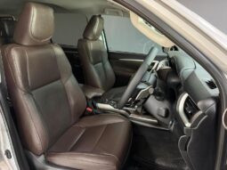 
										2018 Toyota Fortuner 2.8GD-6 R/B Auto full									