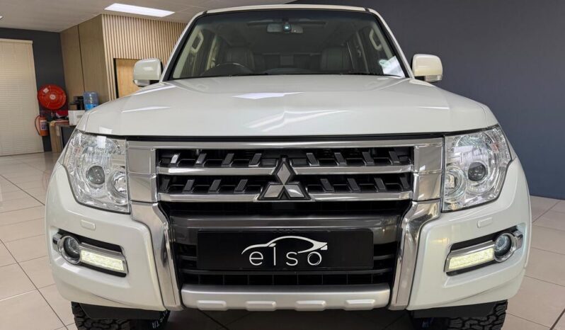 
								2019 Mitsubishi Pajero 3.2 Di – Dc Gls Auto full									