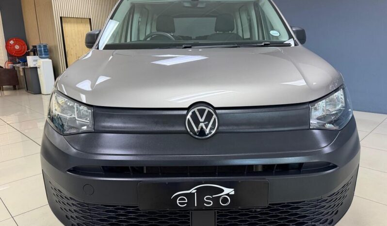 
								2023 Volkswagen Caddy Kombi 1.6i (7 Seat) full									
