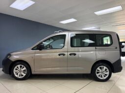 
										2023 Volkswagen Caddy Kombi 1.6i (7 Seat) full									
