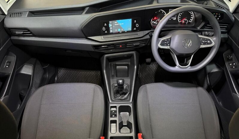 
								2023 Volkswagen Caddy Kombi 1.6i (7 Seat) full									